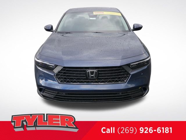 New 2025 Honda Accord EX-L image 2