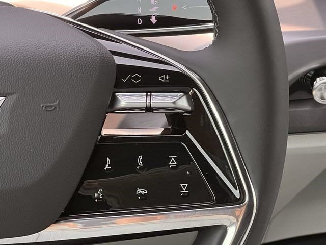 New 2027 Cadillac Vistiq Luxury AWD/4WD image 13