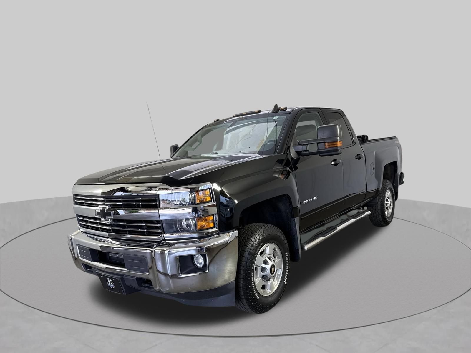 Used 2016 Chevrolet Silverado 2500 LT w/ LT Convenience Package AWD/4WD image 2