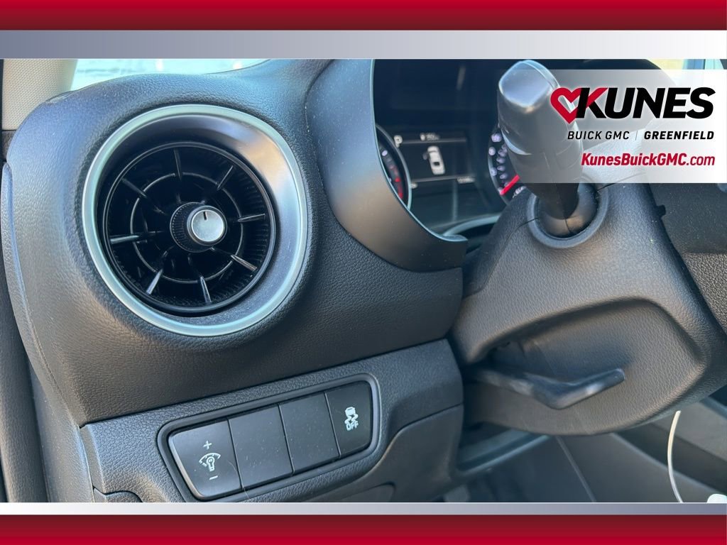 Used 2024 Kia Forte LXS image 15