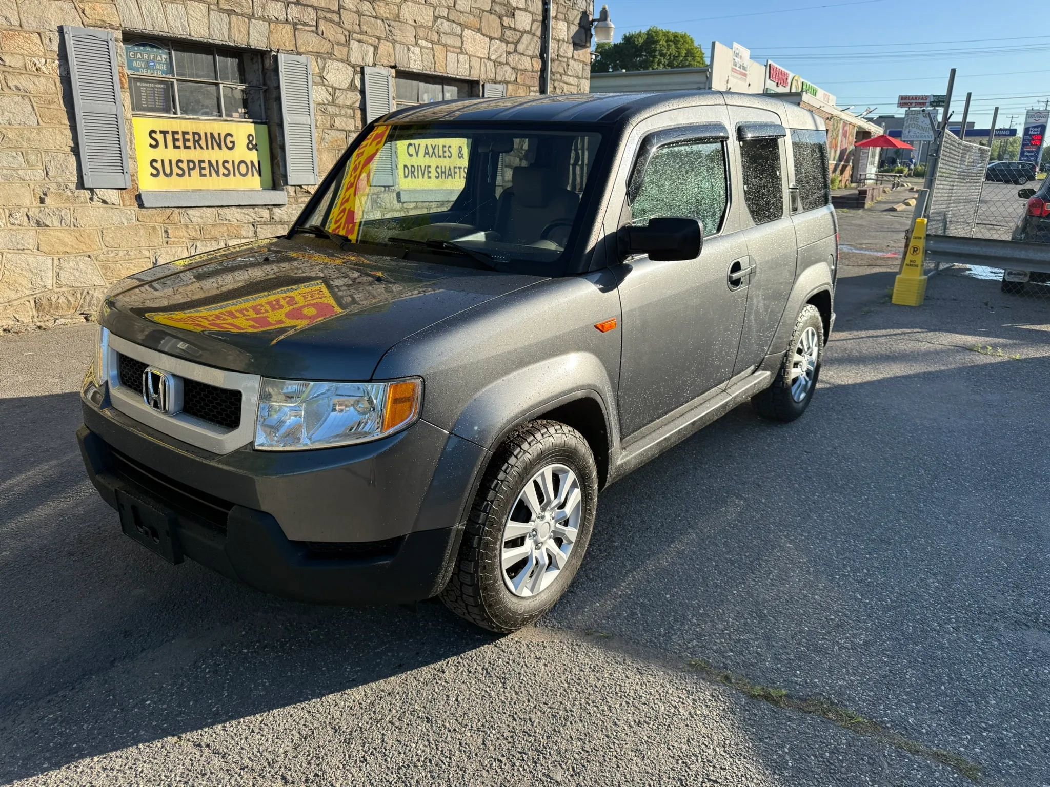 Used 2011 Honda Element LX image 2