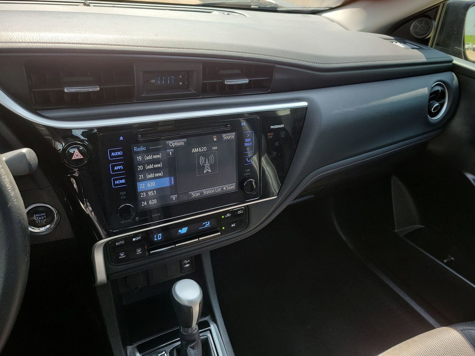 Used 2017 Toyota Corolla SE 50th Anniversary FWD image 13