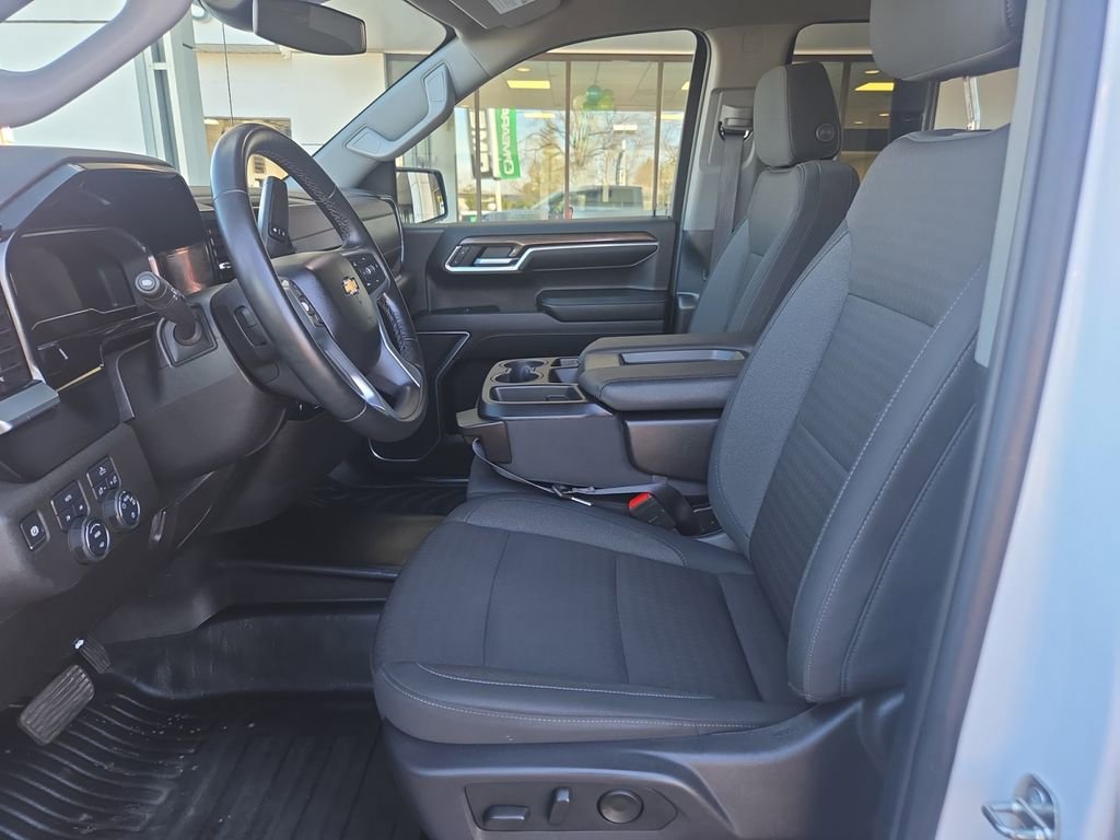 Used 2024 Chevrolet Silverado 1500 LT w/ Work Truck Package image 18