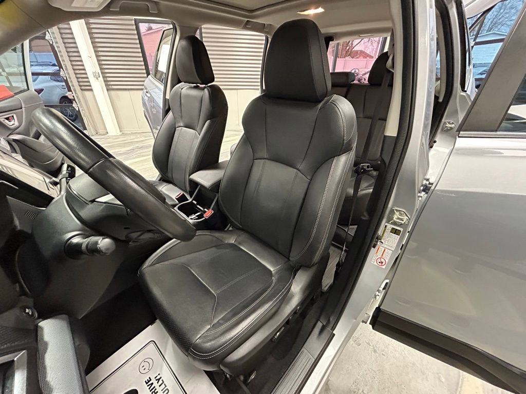 Used 2019 Subaru Forester Limited AWD/4WD image 8