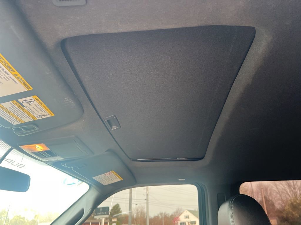 Used 2016 Ford F350 Lariat w/ Lariat Ultimate Package image 10