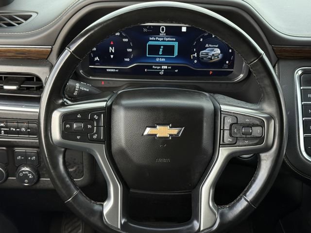 Used 2023 Chevrolet Suburban Premier image 13