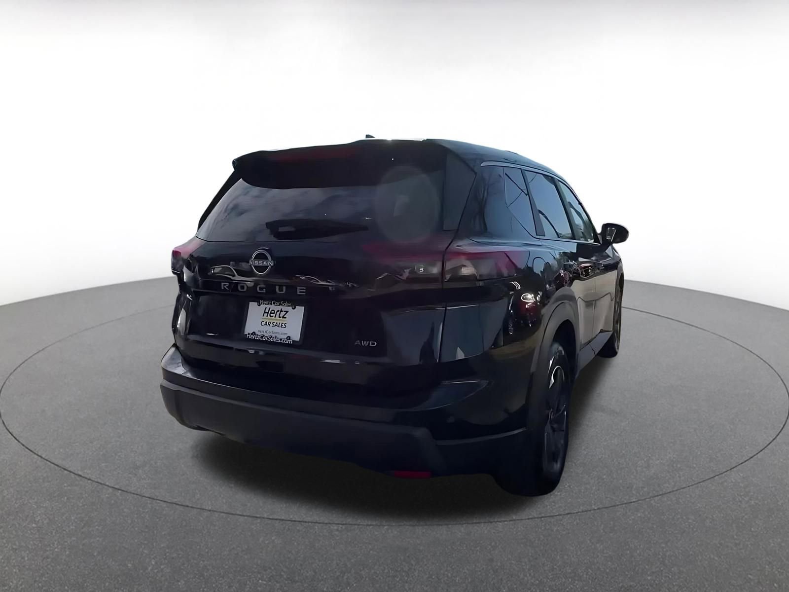 Used 2025 Nissan Rogue SV image 15