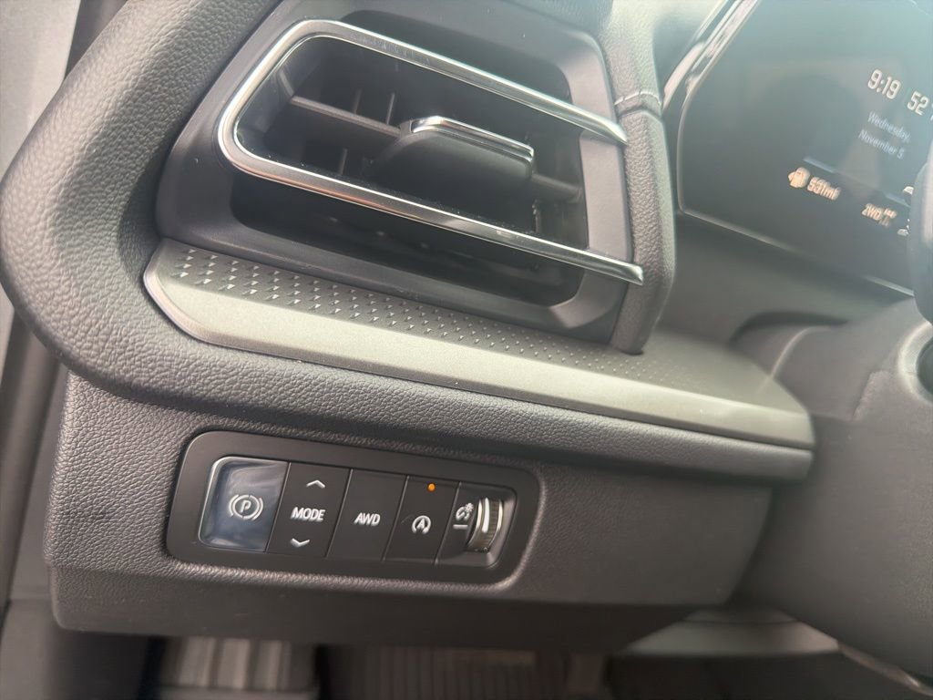 New 2026 Chevrolet Traverse LT w/ Midnight/Sport Edition image 18