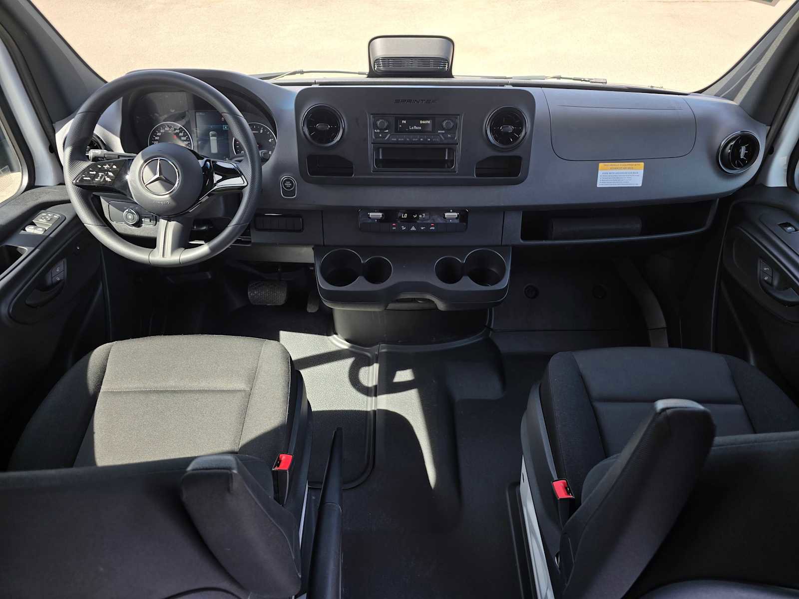 Used 2025 Mercedes-Benz Sprinter 2500 image 16