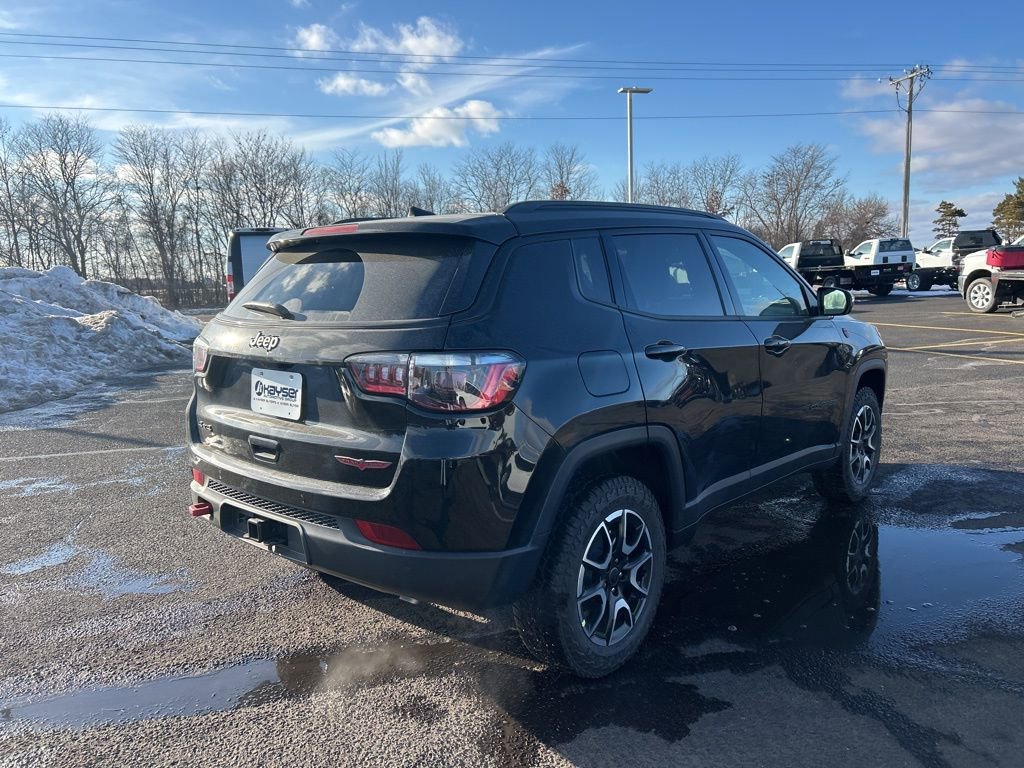 New 2026 Jeep Compass Trailhawk image 7