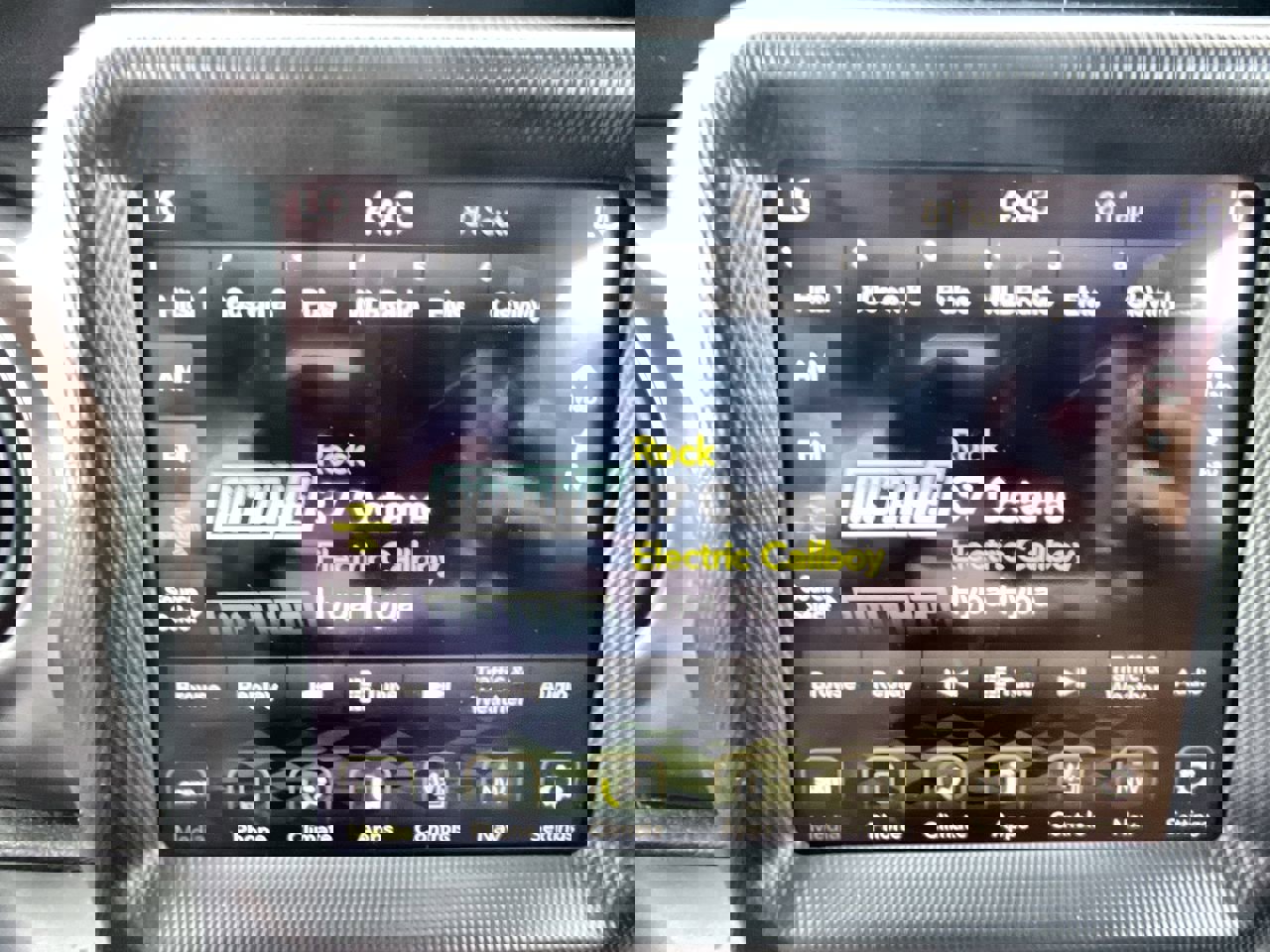 Used 2023 Jeep Gladiator Sport image 13