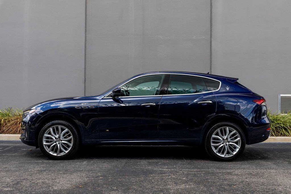 Certified 2022 Maserati Levante GT image 2