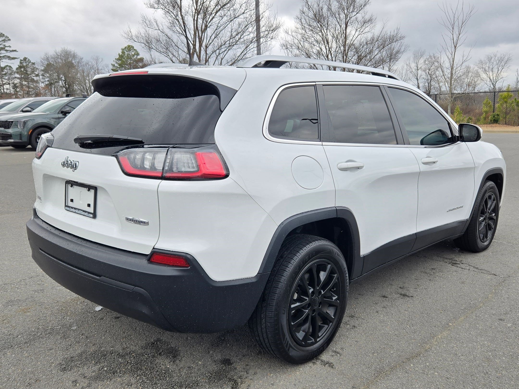 Used 2019 Jeep Cherokee Latitude w/ Popular Appearance Group image 7