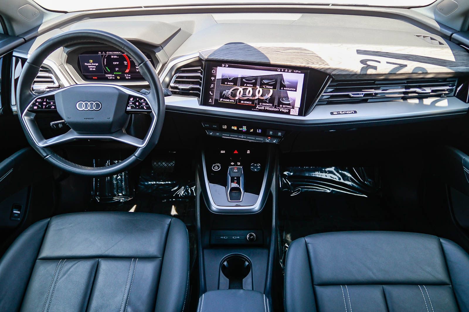 Used 2023 Audi Q4 e-tron Premium Plus w/ Premium Plus AWD/4WD image 13