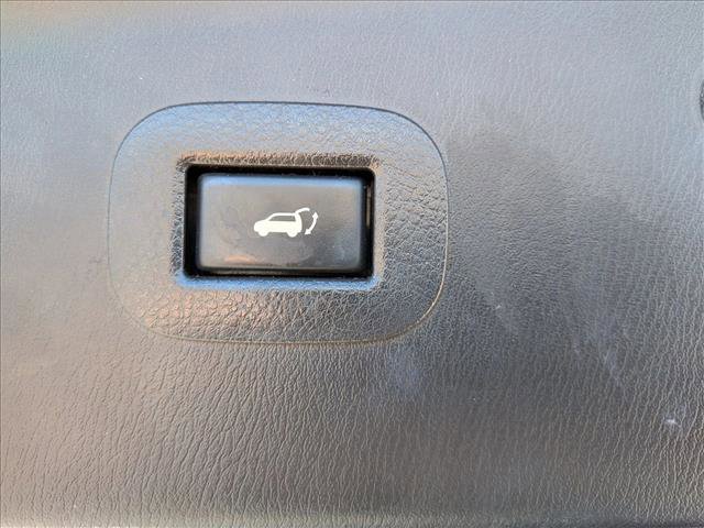 Used 2020 Nissan Armada Platinum w/ Platinum Reserve Package image 7