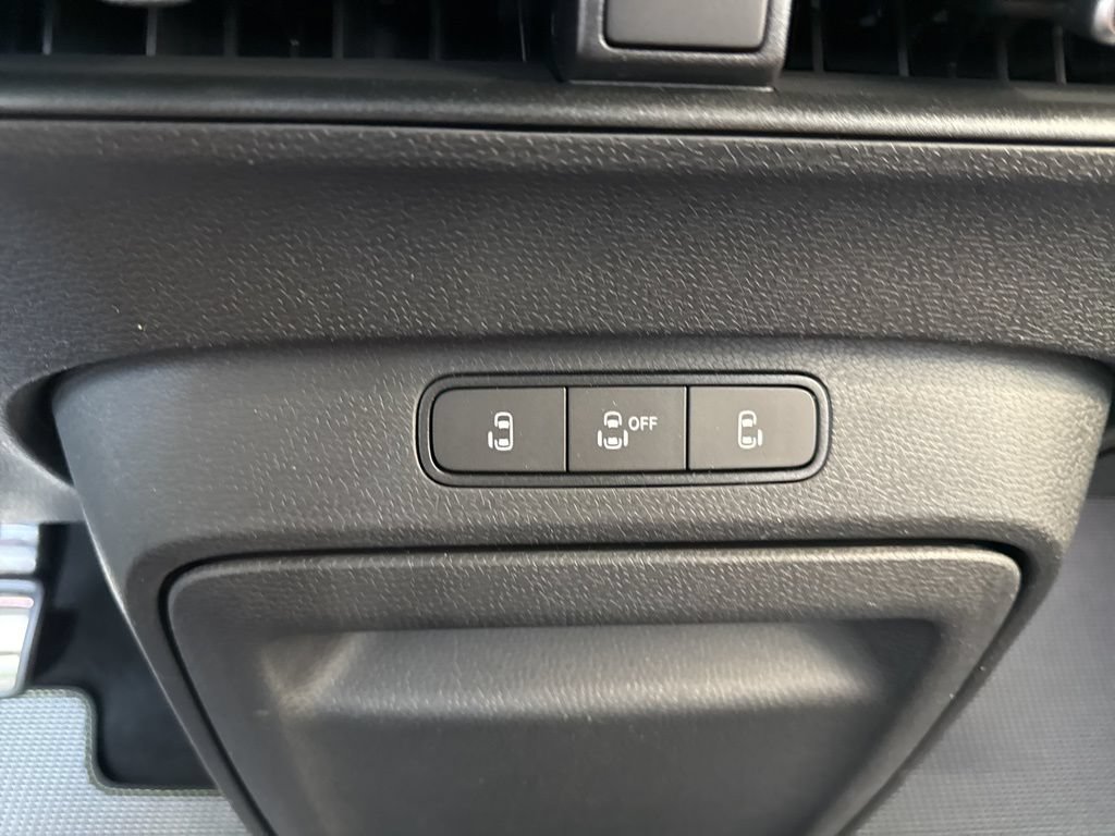 New 2025 Volkswagen ID. Buzz Pro S Plus AWD/4WD image 32