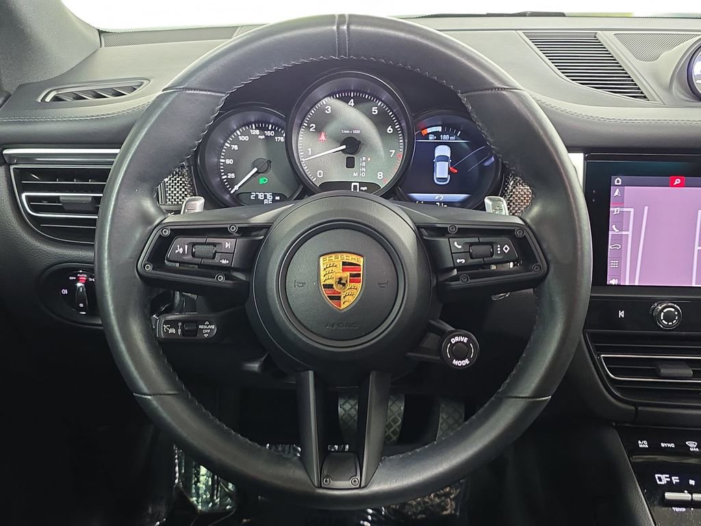 Used 2023 Porsche Macan S image 14