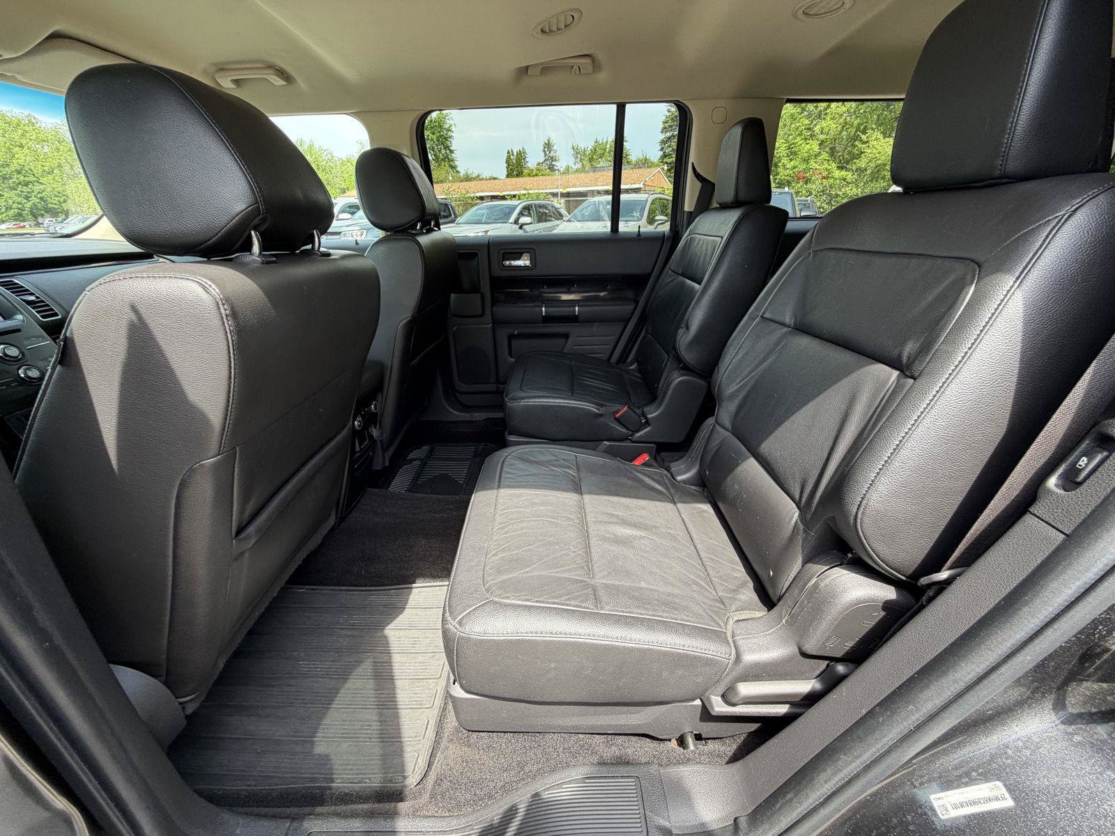 Used 2019 Ford Flex SEL w/ Equipment Group 202A AWD/4WD image 24