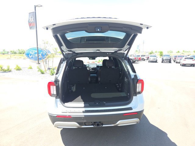 New 2026 Ford Explorer Platinum w/ LUX Leather Package AWD/4WD image 7
