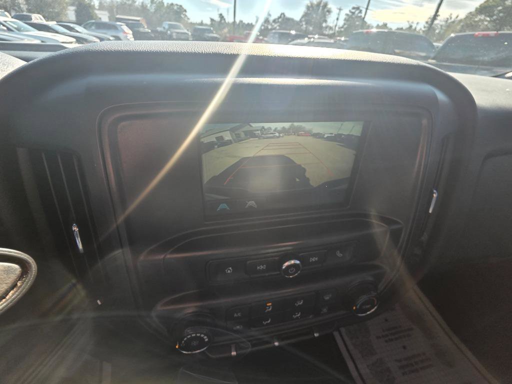 Used 2017 Chevrolet Silverado 1500 Custom w/ Custom Convenience Package image 16