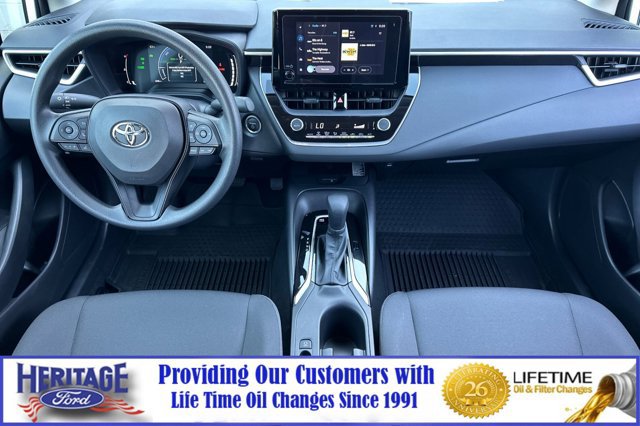 Used 2026 Toyota Corolla LE w/ LE Premium Package FWD image 13