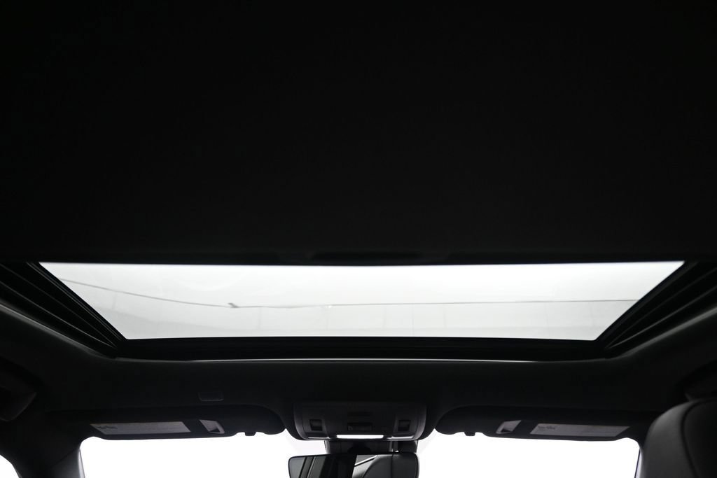 Used 2023 Lexus IS 350 F Sport w/ Memory Package AWD/4WD image 38