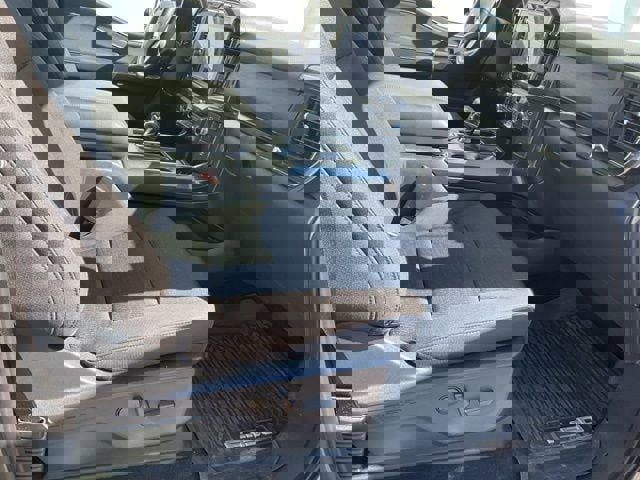 Used 2022 Ford F150 XLT w/ Equipment Group 302A High image 17