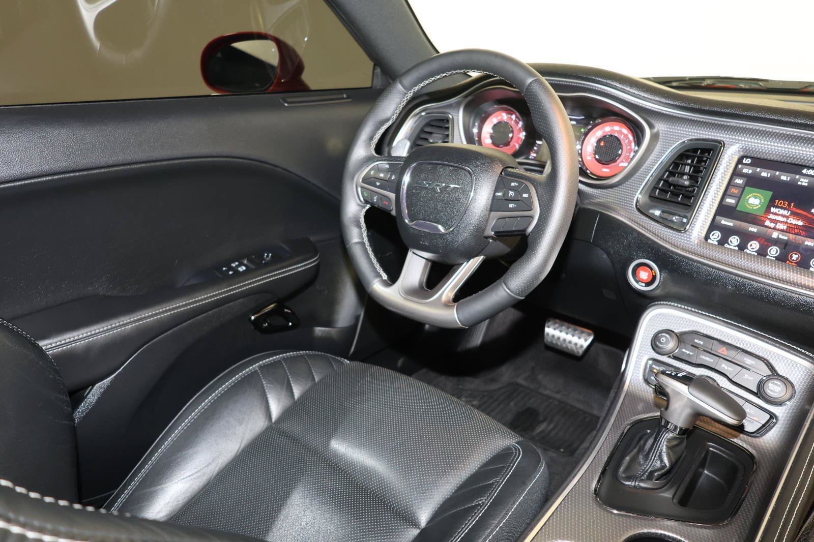 Used 2017 Dodge Challenger SRT Hellcat RWD image 9