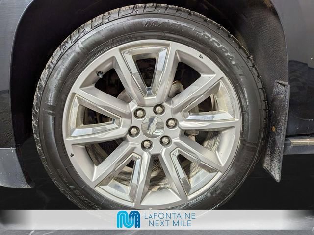 Used 2018 Chevrolet Suburban Premier image 33