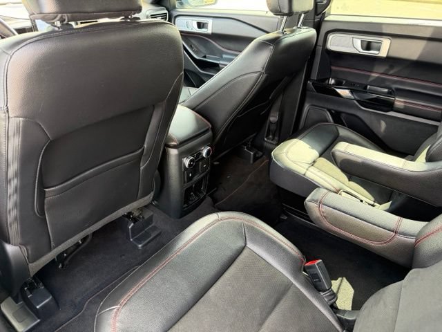 Used 2023 Ford Explorer ST-Line w/ Class IV Trailer Tow Package RWD image 22
