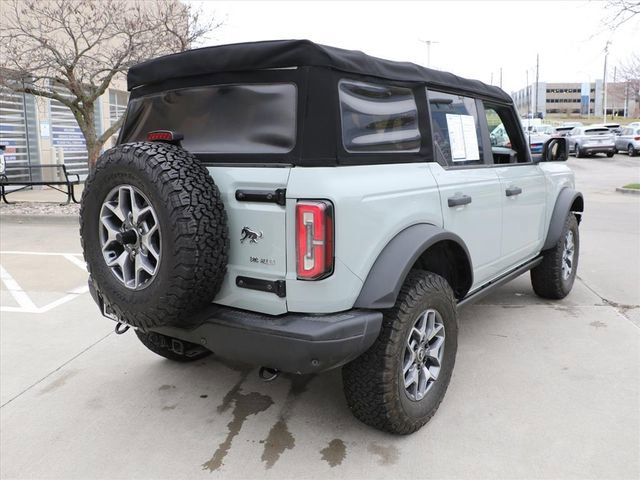 Used 2021 Ford Bronco Badlands image 5