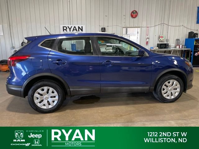 Used 2019 Nissan Rogue Sport S AWD/4WD image 8