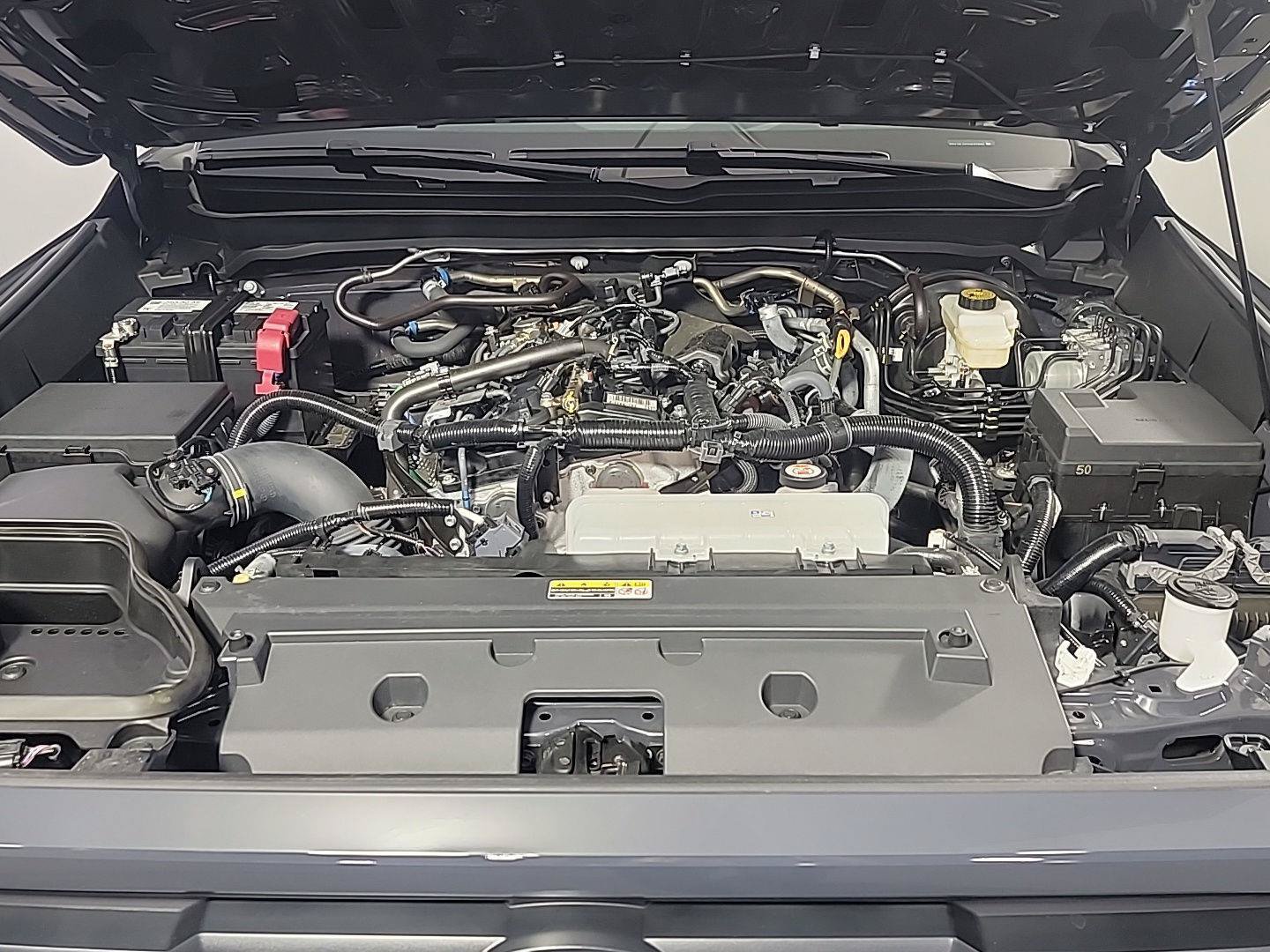 Used 2025 Toyota Tacoma TRD Sport AWD/4WD image 14