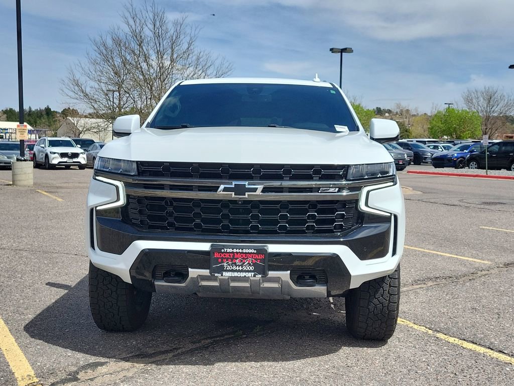 Used 2021 Chevrolet Tahoe Z71 w/ Luxury Package AWD/4WD image 9