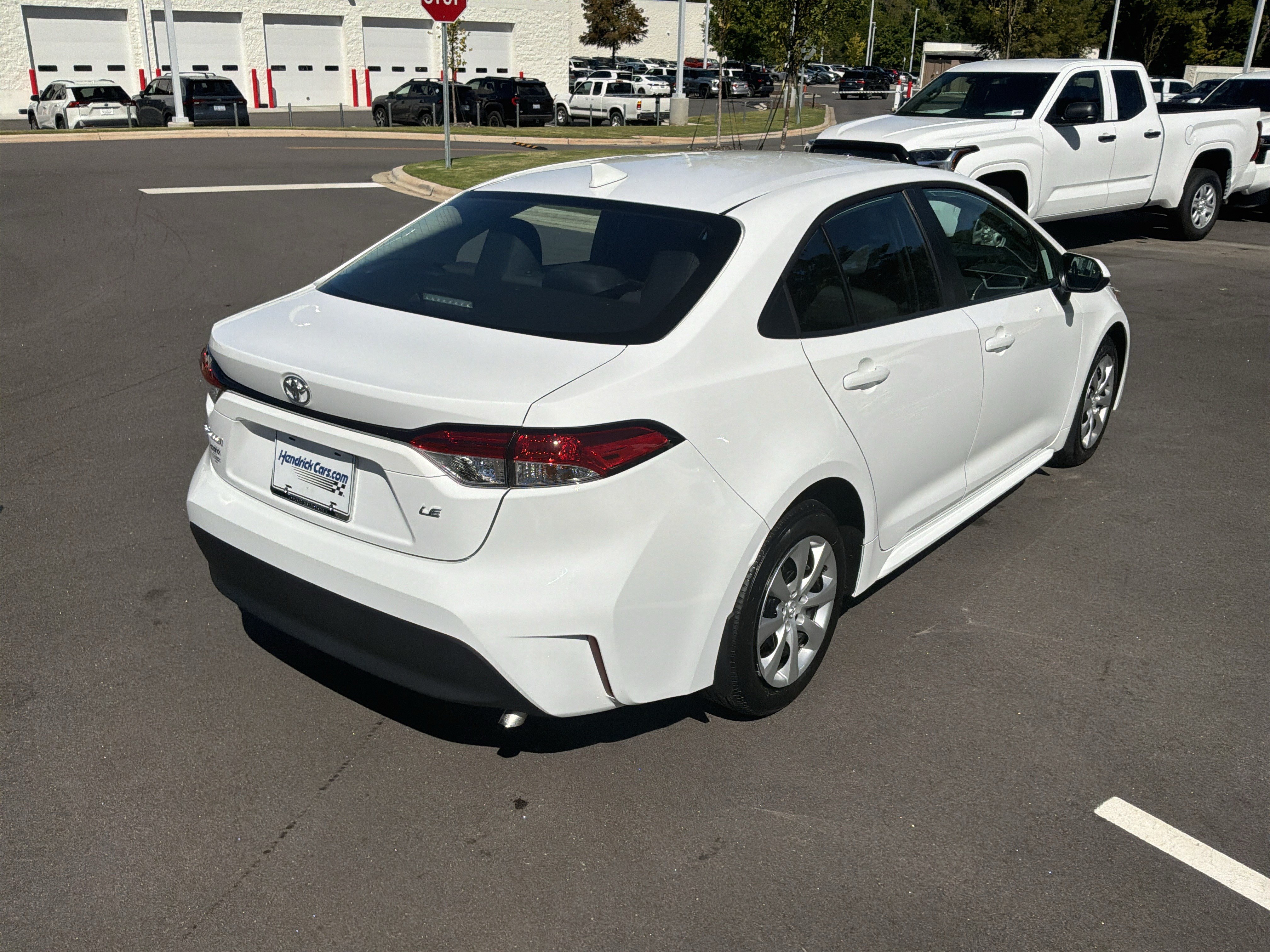Used 2026 Toyota Corolla LE FWD image 10