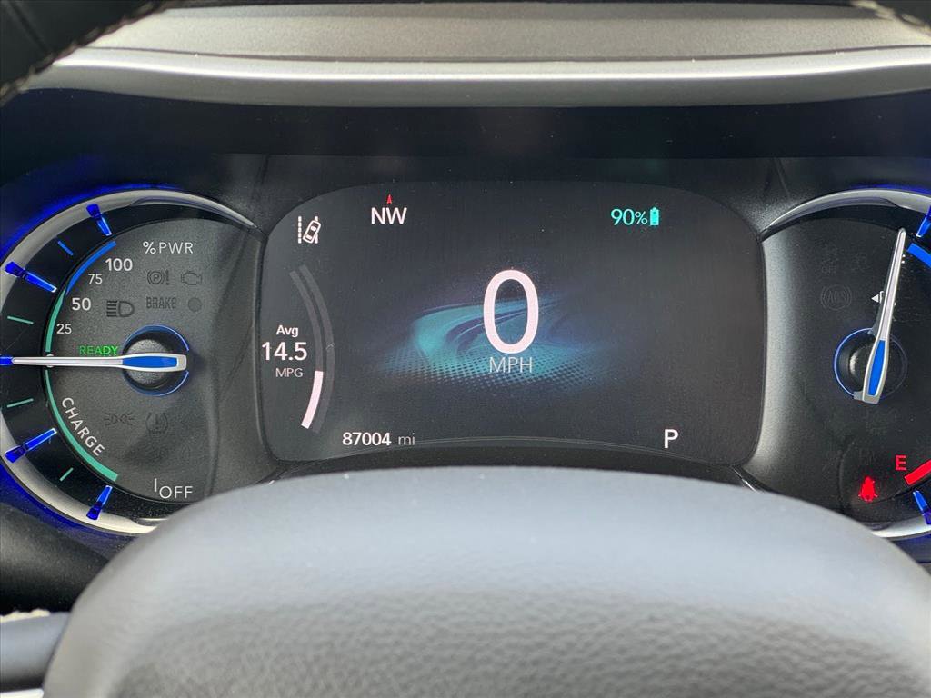 Used 2022 Chrysler Pacifica Touring-L FWD image 15