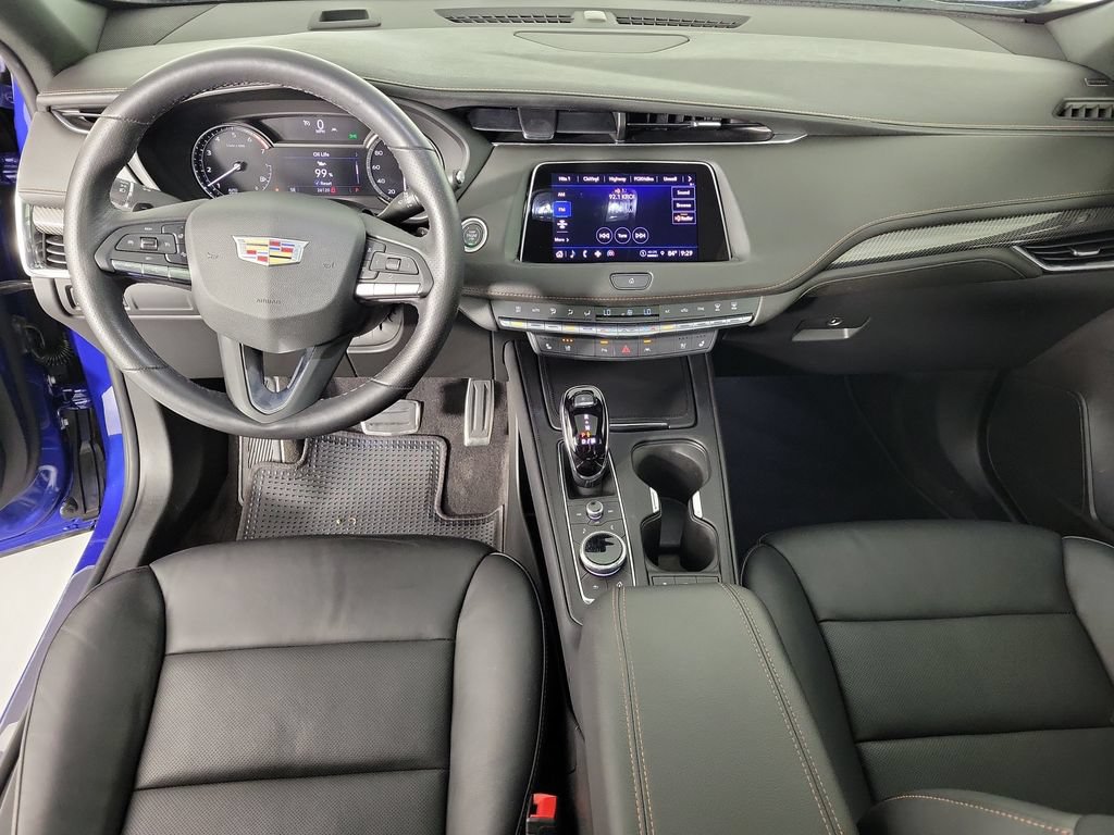 Certified 2023 Cadillac XT4 Sport FWD image 15