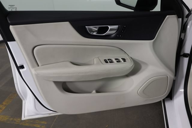 Used 2024 Volvo S60 B5 Plus w/ Climate Package FWD image 17