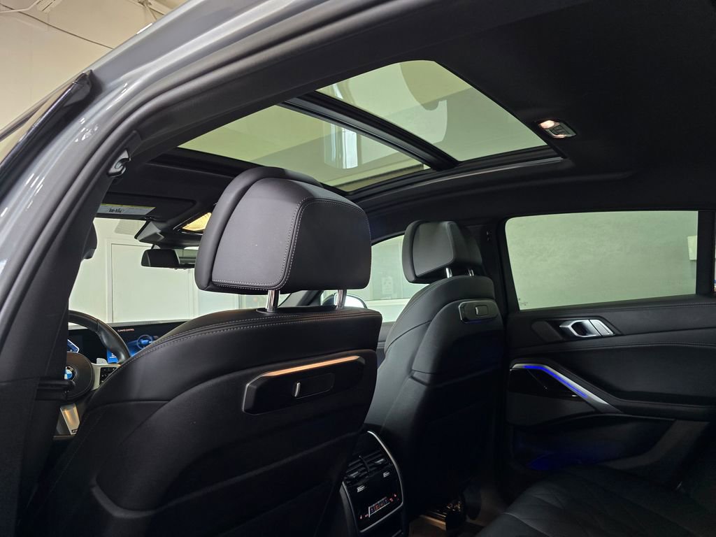 Used 2024 BMW X6 xDrive40i image 25