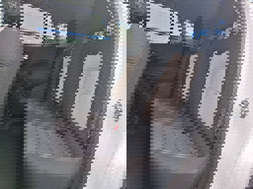 Certified 2025 Chevrolet Trax LS image 8