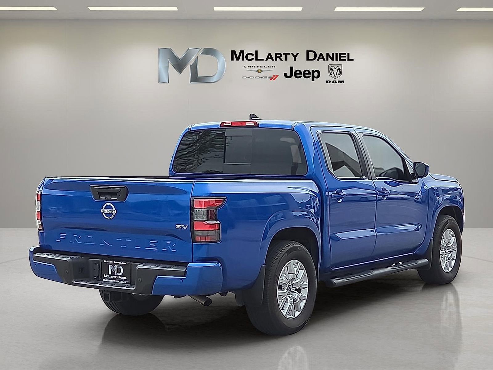 Used 2024 Nissan Frontier SV w/ SV Convenience Package RWD image 5