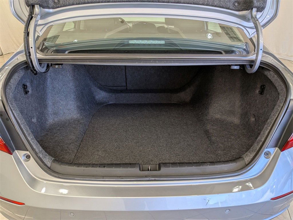 Used 2021 Honda Accord EX-L image 32