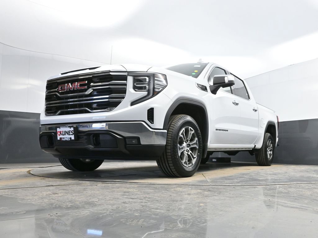Used 2025 GMC Sierra 1500 SLT image 34
