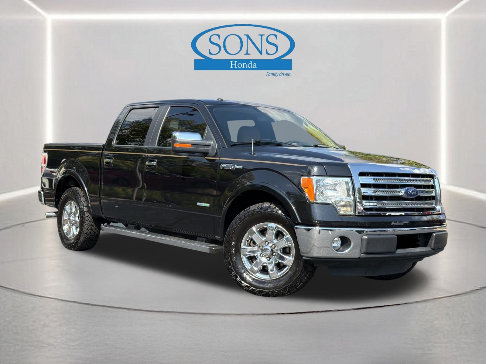 Used 2013 Ford F150 Lariat w/ Lariat Chrome Pkg RWD image 1