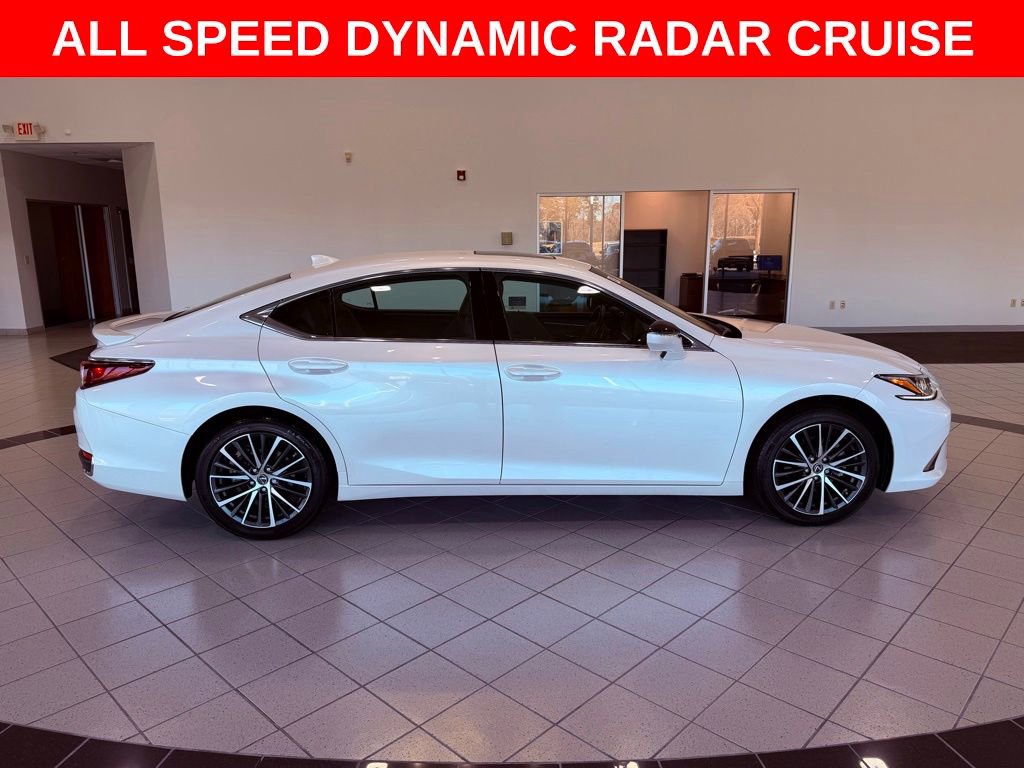 Certified 2025 Lexus ES 300h 300h NAV/PARK AST/1 OWNER/CLEA image 8