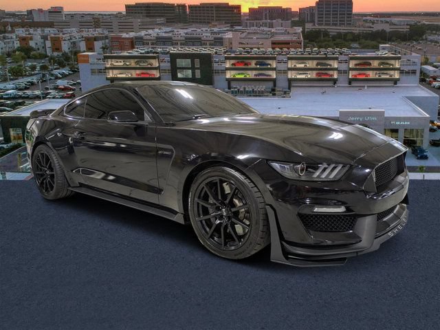 Used 2018 Ford Mustang Shelby GT350 w/ Convenience Package RWD video 1