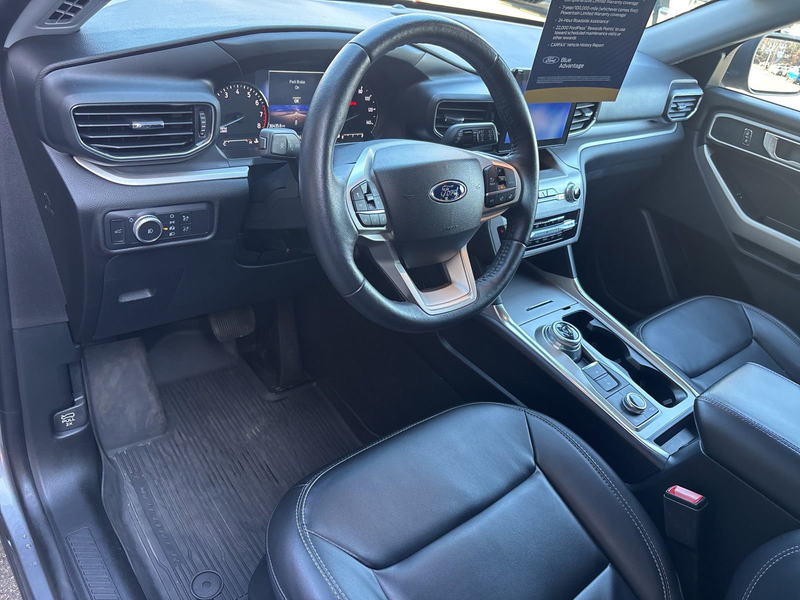 Certified 2022 Ford Explorer XLT w/ Equipment Group 202A image 15