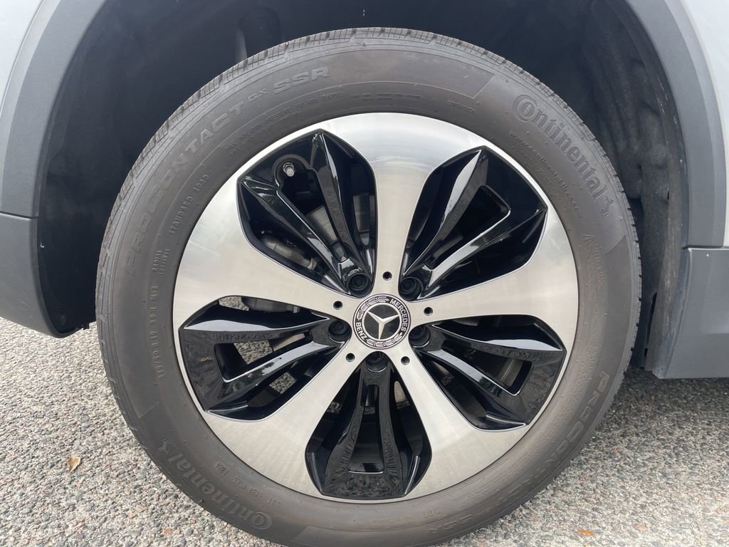 Used 2025 Mercedes-Benz GLA 250 image 10