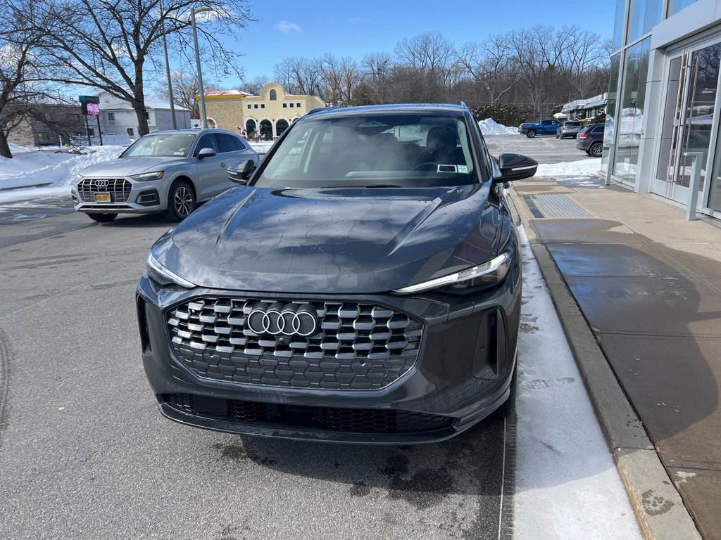 Certified 2025 Audi Q5 Premium Plus w/ Premium Plus image 47