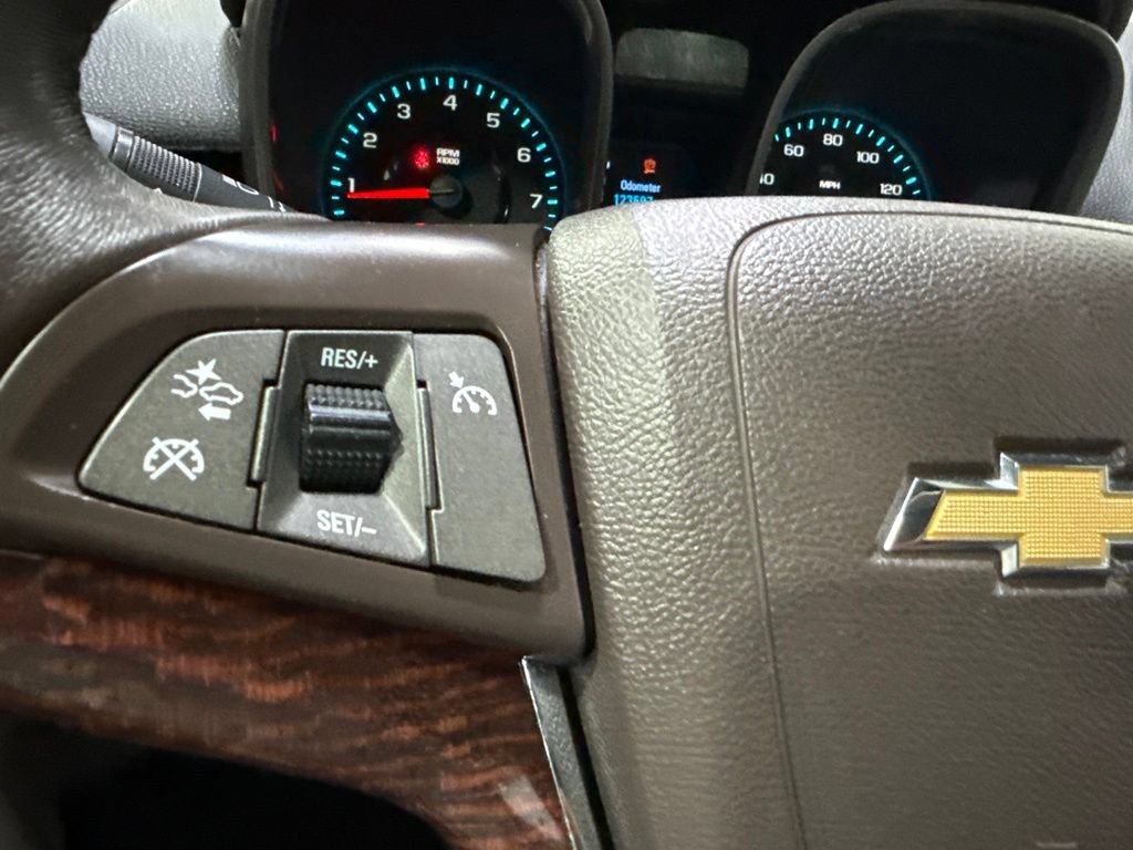 Used 2013 Chevrolet Malibu LTZ FWD image 15
